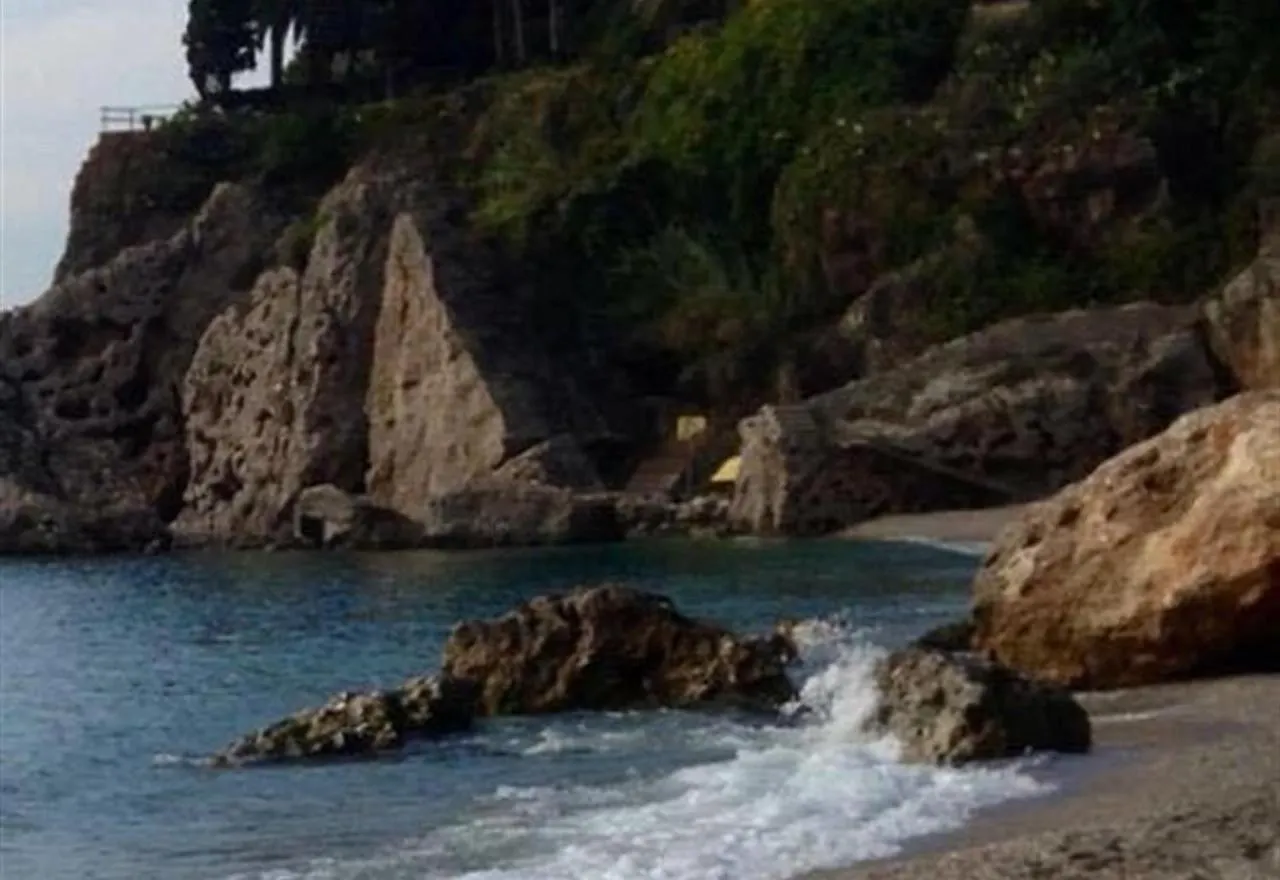 Valparaiso - Burriana Beach Nerja Apartmán